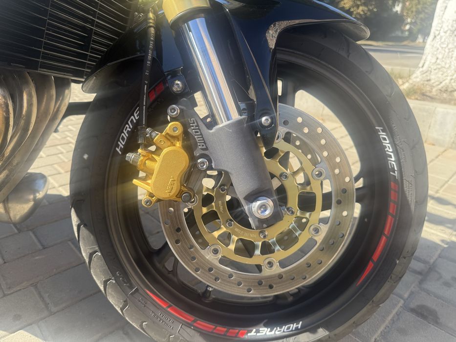 Продам хорнет в ідеальному стані