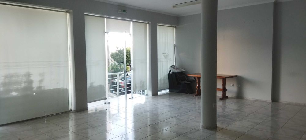 Aluga.se loja em arreigada