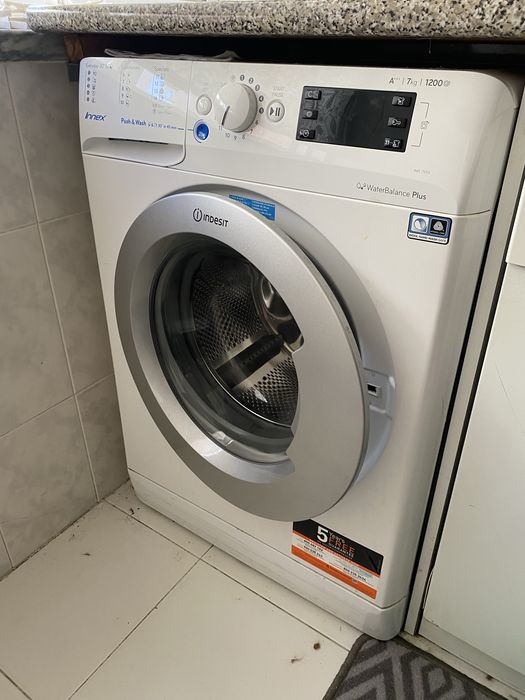 Máquina de lavar roupa