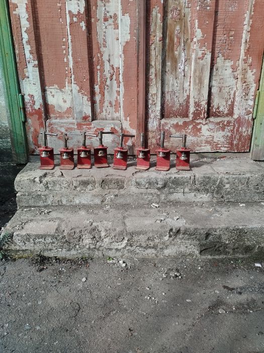 Продам струбцины