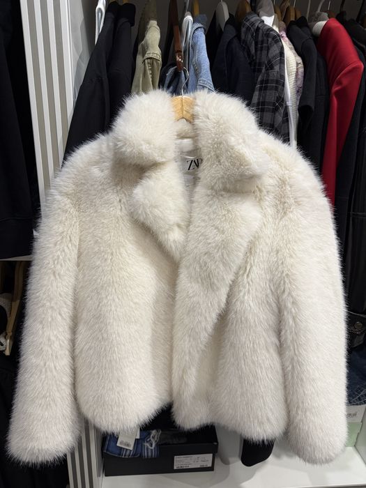 Шуба Zara экошубка