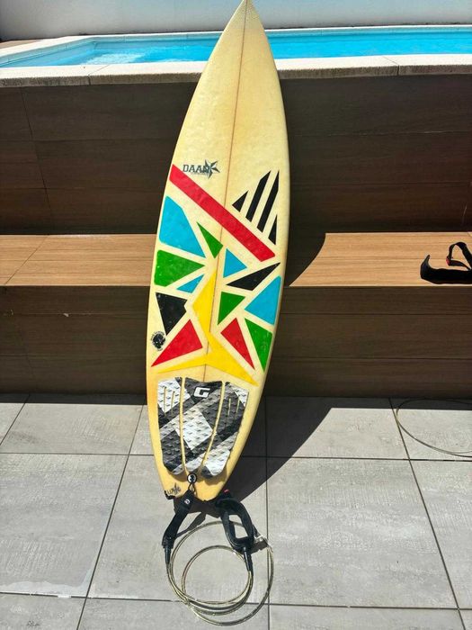 Prancha Surf 5’11 Daniel Rodrigues — ideal para jovem/intermédio