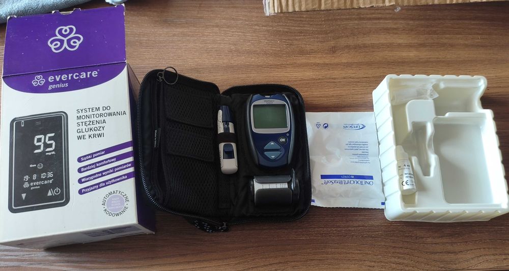GLUKOMETR EVERCARE GENIUS mg/dl ZESTAW - dystrybucja polska