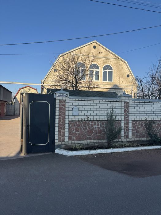 Будинок 2 поверхи Власник с. Клітчин