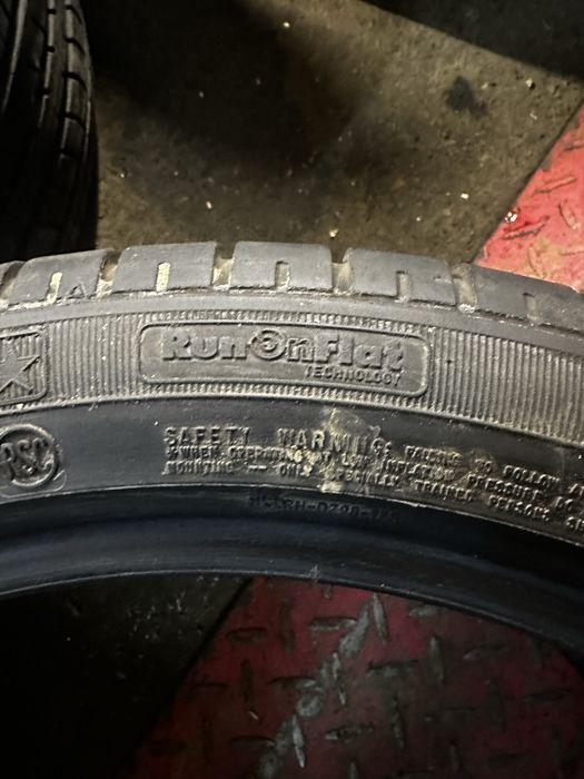Продам літню гуму 245/40 r18