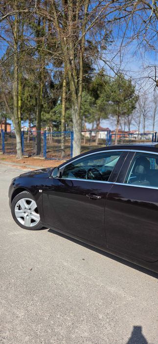Opel Insignia 2.0 rok 2015 AUTOMAT disel stan idealny