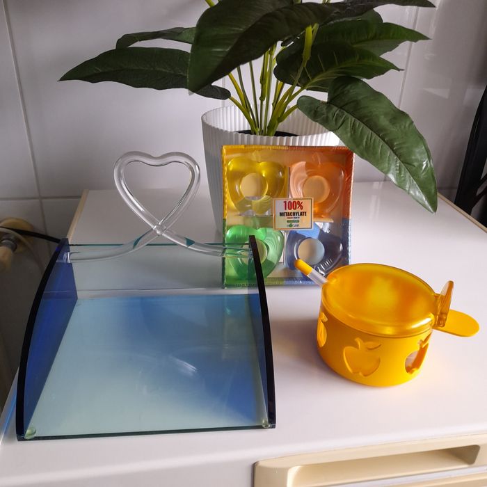 Conjunto porta guardanapos, açucareiro e marcadores guardanapos