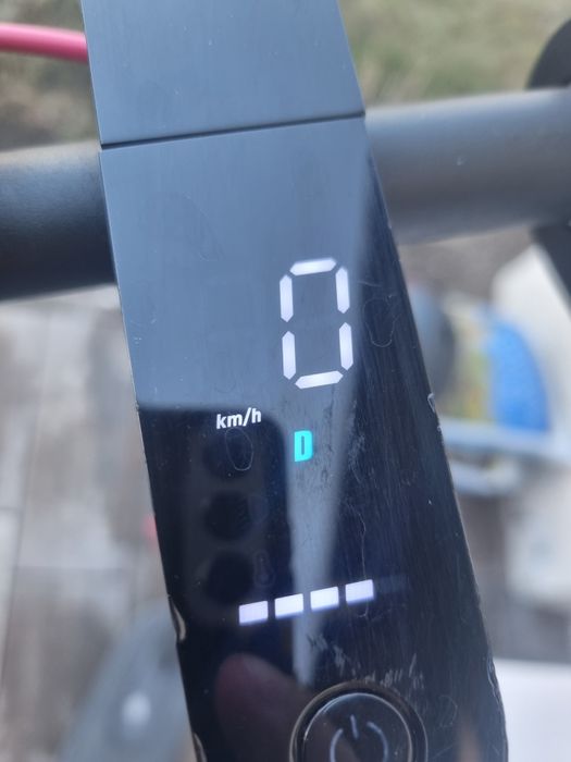 Hulajnoga Xiaomi Scooter Pro 2, Karton, kask
