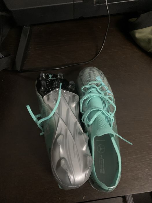 Chuteira de Cuma Ultra-Nunca usadas(campo/FG)