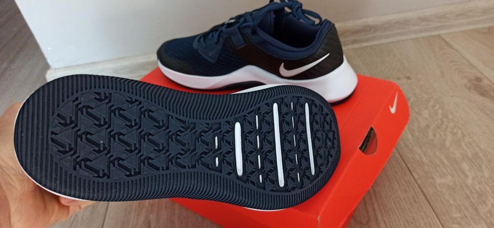 Nowe Buty w Pudełku Męskie Nike MC Trainer rozmiar 41 26 cm Okazja