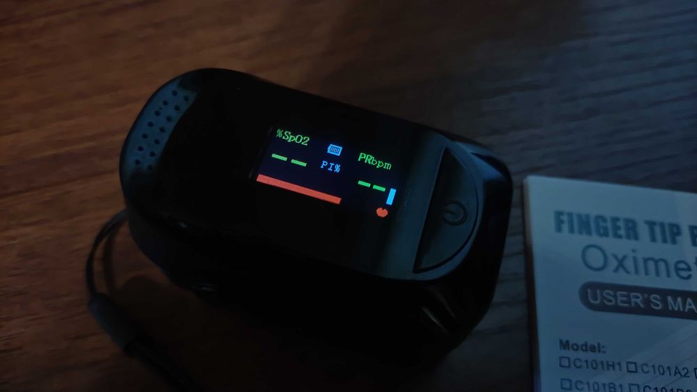 Пульсоксиметер Pulse Oximeter C101A2