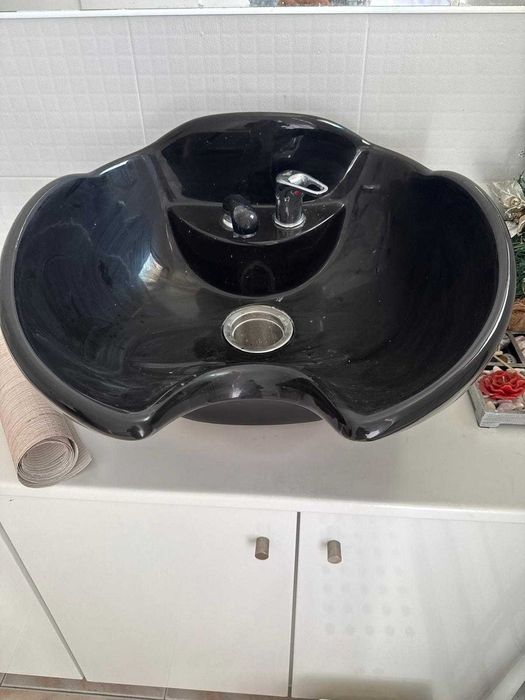 Oportunidade! Mobiliario de cabeleireiro e estetica