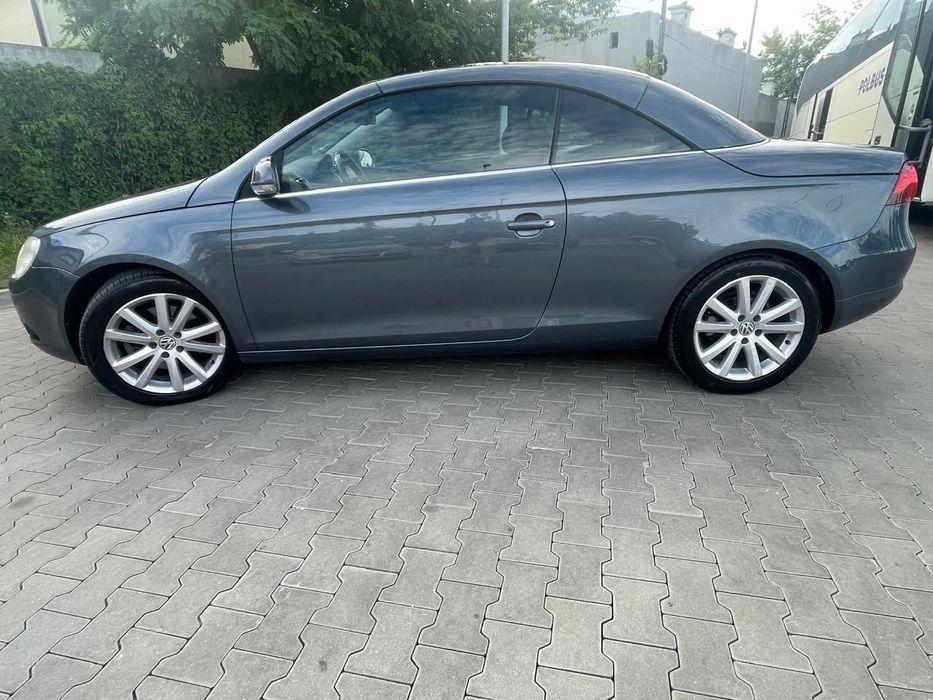Volkswagen Eos Volkswagen Eos 2.0 TDI 140 KM • 2007 • Uszkodzony dach (elektronika) •