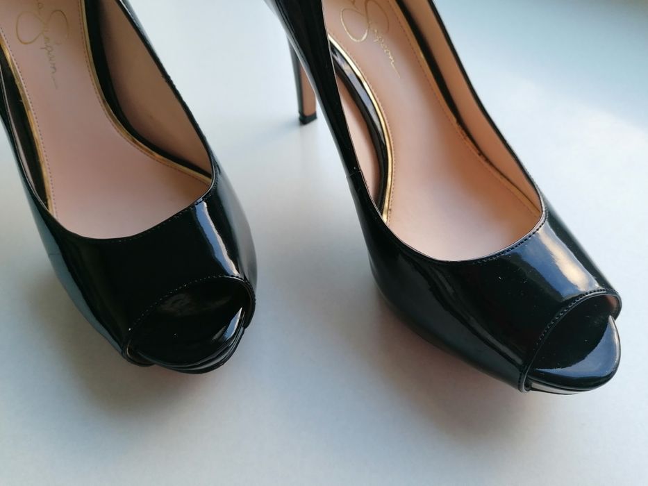 Szpilki Jessica Simpson r. 39