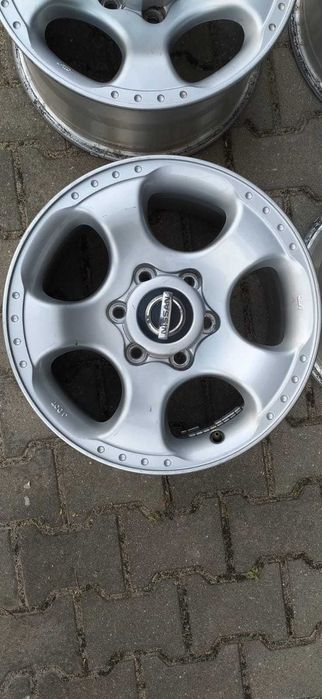 Felgi Nissan Navara D22 17x8JJ 6x139.7