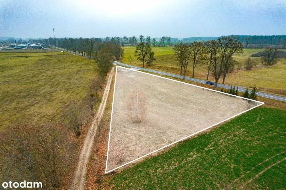 Działka przy drodze wojew nr 610 Piecki - Ruciane Nida