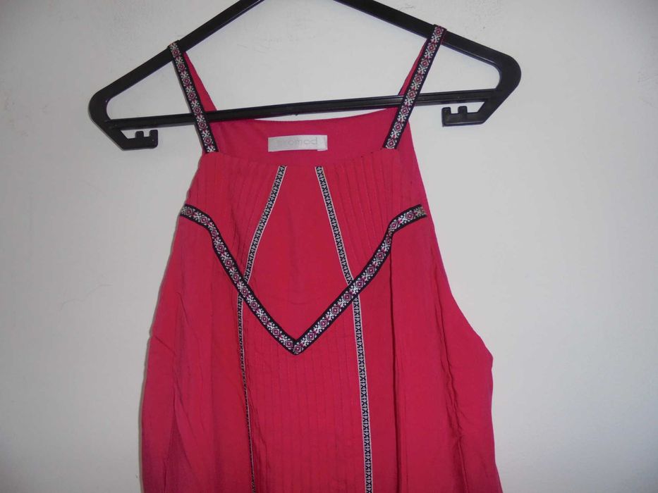 vestido de de mulher cor de rosa