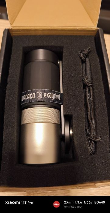 Moinho de café portátil.