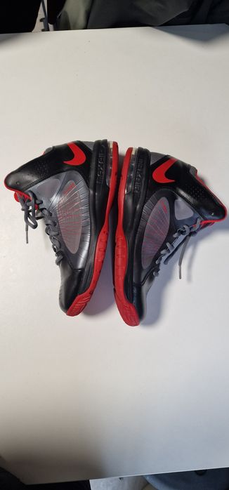 Баскетбольні кросовки NIKE Air Max ACTUALIZER 11 41 розмір