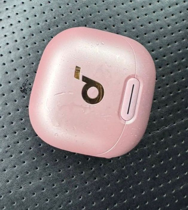 Знайшла, хтось втратив, навушники, рожеві, знайшов