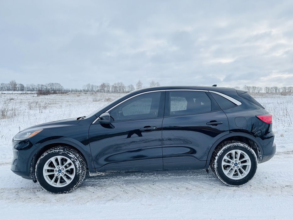 Ford Kuga AWD Titanium 2021р.в.