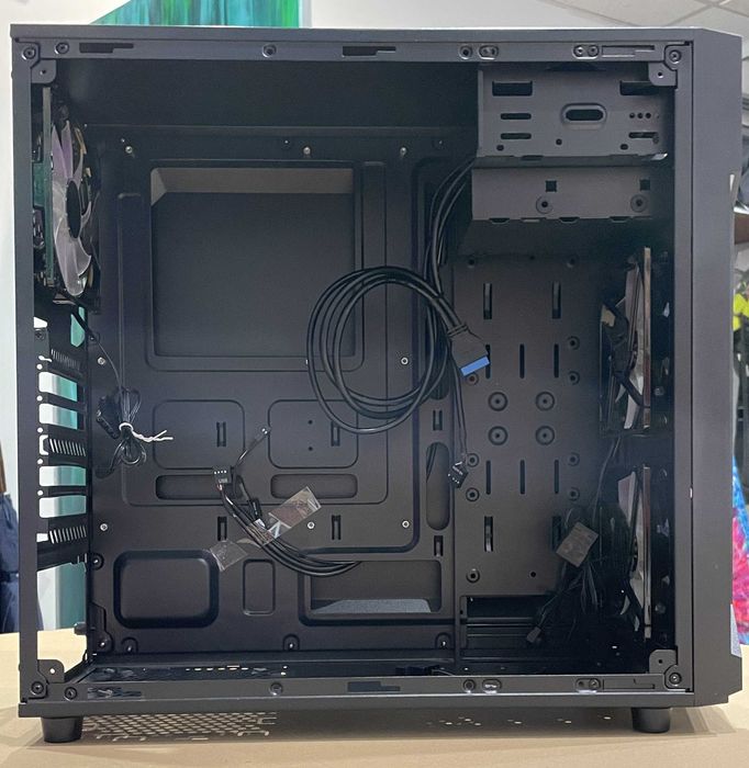 Sharkoon VG6-W RGB Midi Tower + nagrywarka Lite-On iHAS124-14 GW