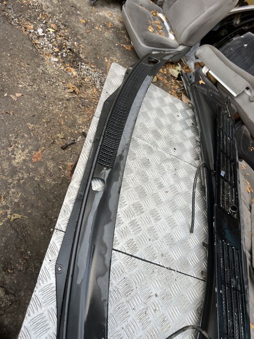 Жабо пластик под лобовое Mitsubishi Pajero Sport Паджеро спорт год 05