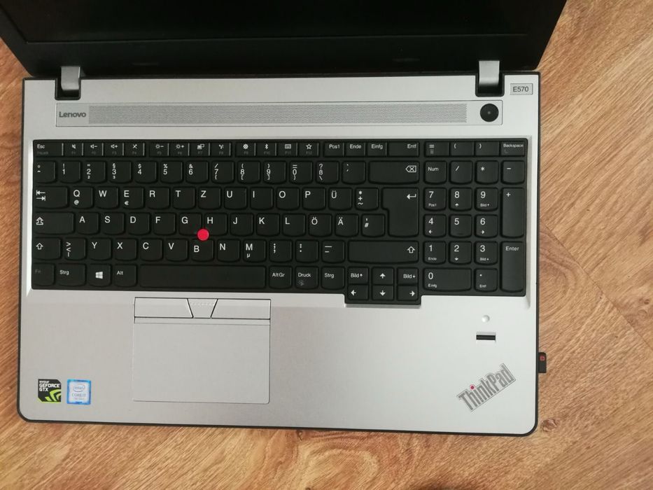Lenovo ThinkPad E570 i7-7500U 8gb/256gb 15.6 екран