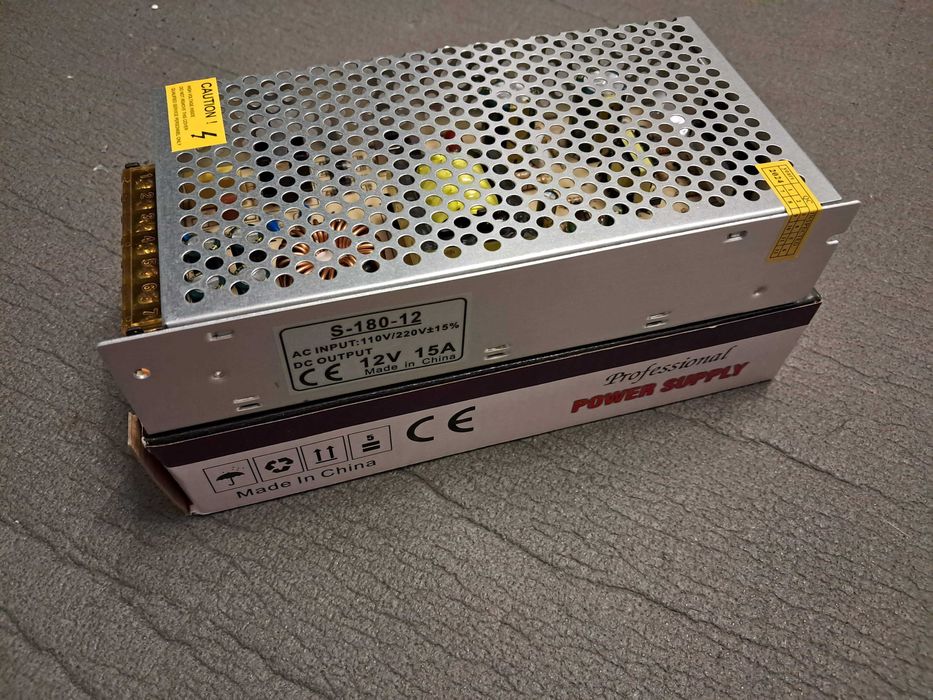 Блок питания (адаптер) постоянного тока 12В 15А (TL494)