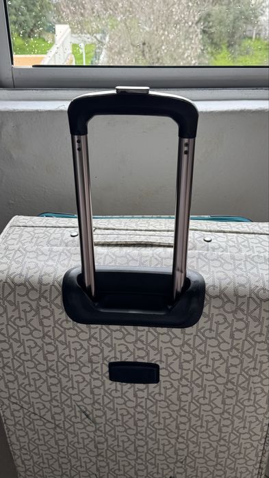 Mala de porão até 32kg 78 x 48 x 31 cm