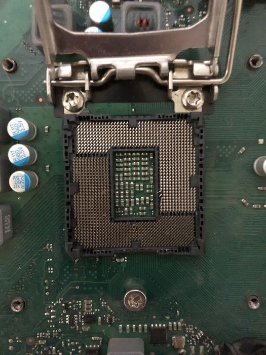 продам материнку  фуджитсу цену предлогайте в лс