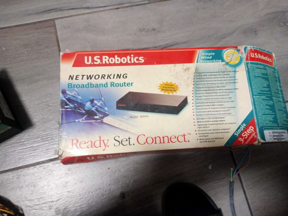 Router U.S.ROBOTICS 8000-02