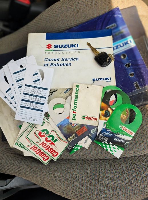 ÚNICO DONO DESDE NOVO, Suzuki grand vitara 2.0 D A/C  ano 2000 como novo  possivel retoma para facilitar o negócio