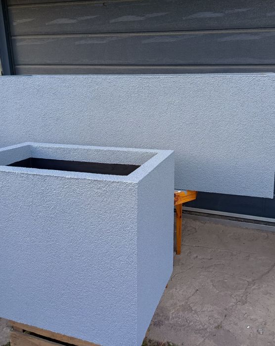 "Stylowe TermoDonice ogrodowe ze styropianu – trwałość i design