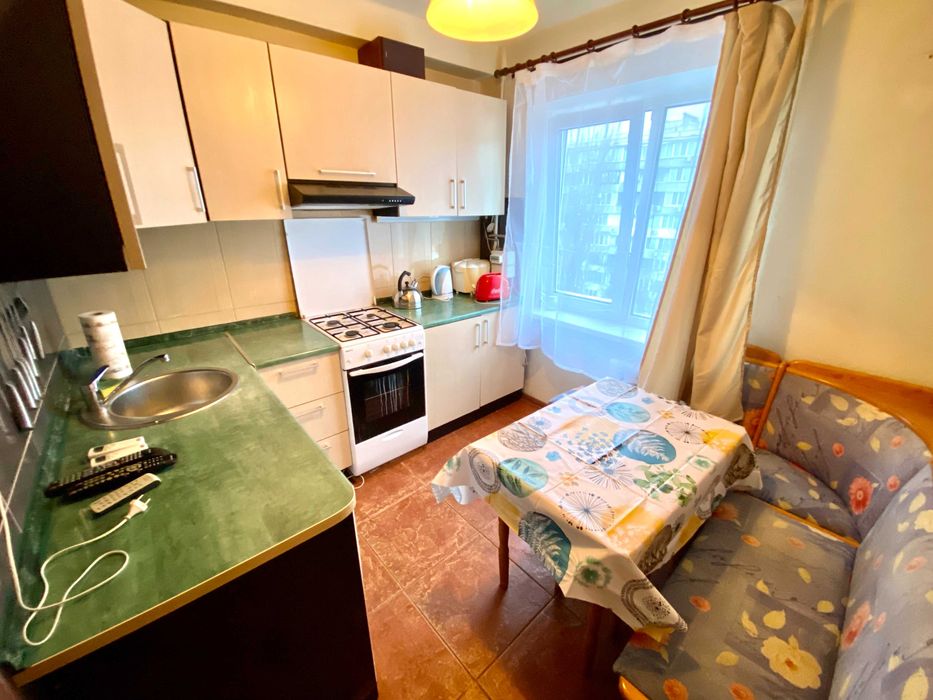 2к. кв. пр. Берестейський (Перемоги) 19 Політехнічний інститут