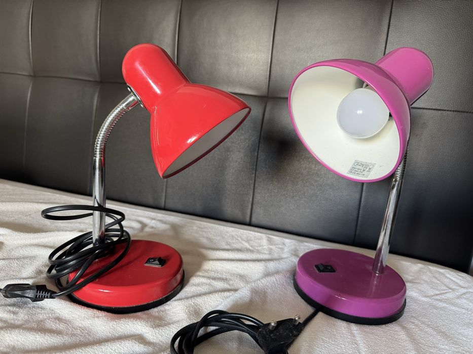 2 candeeiros de secretaria