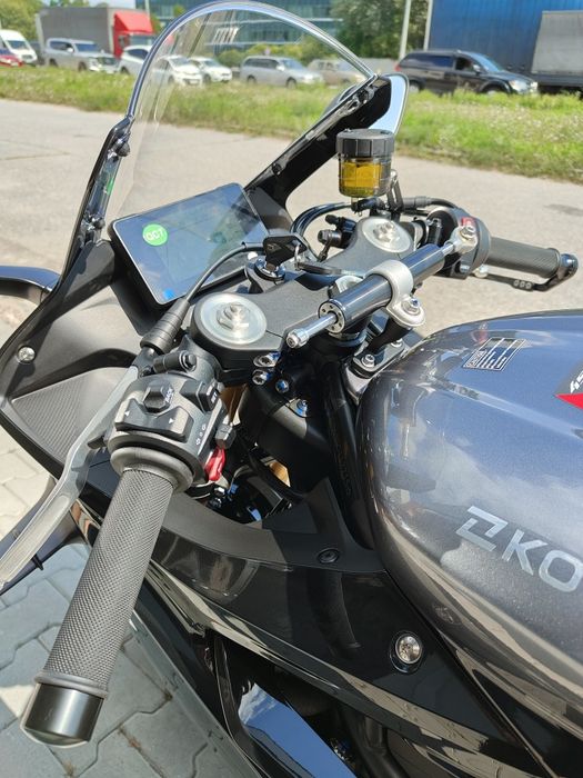 В наявності! Спортивний мотоцикл Kove 450RR PRO