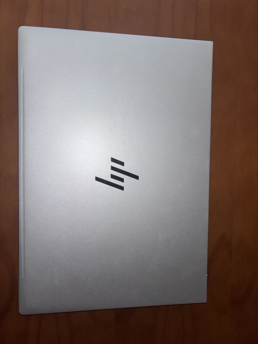 Portátil HP ProBook 460 G11 16" (Intel Core Ultra 5 | 8GB RAM | 512GB SSD) – Como Novo!