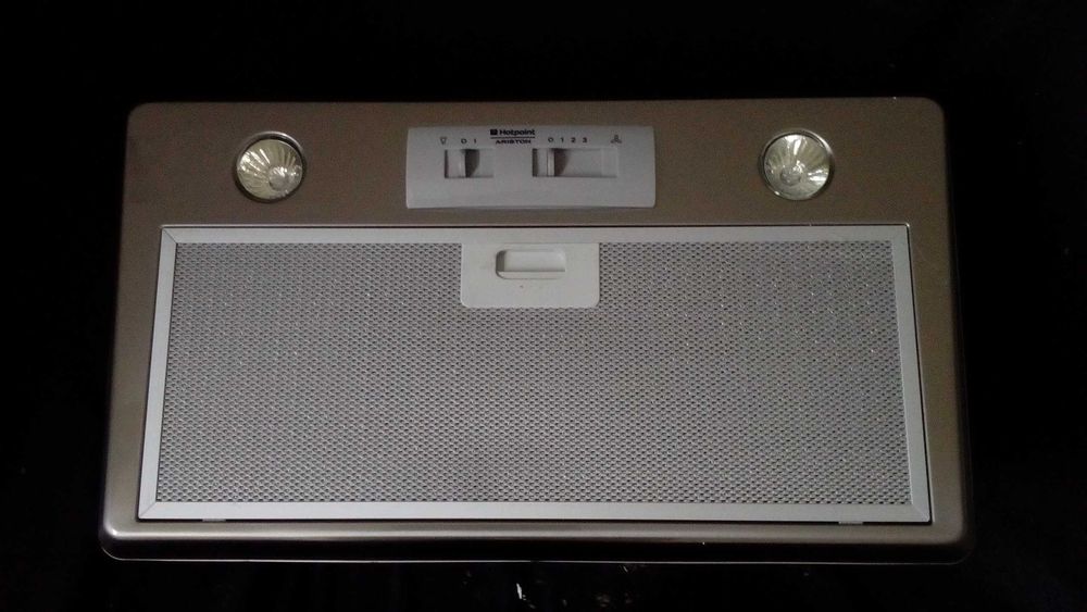 Extrator de fumos hotpoint (novo)