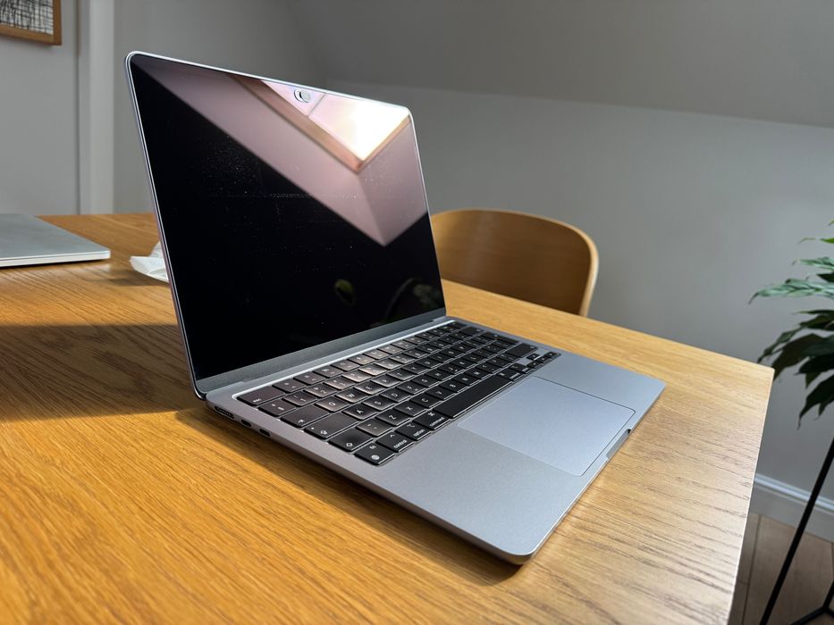 MacBook Air 2022, M2, 256Gb, 16Gb RAM