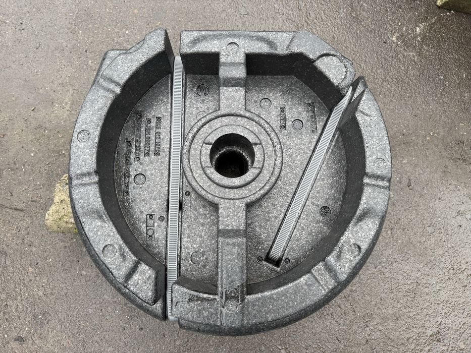 Органайзер гольф 5 ніша під домкрат ключ крюк гольф 5