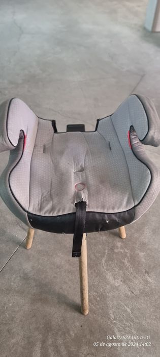 Cadeira auto bebé/criança