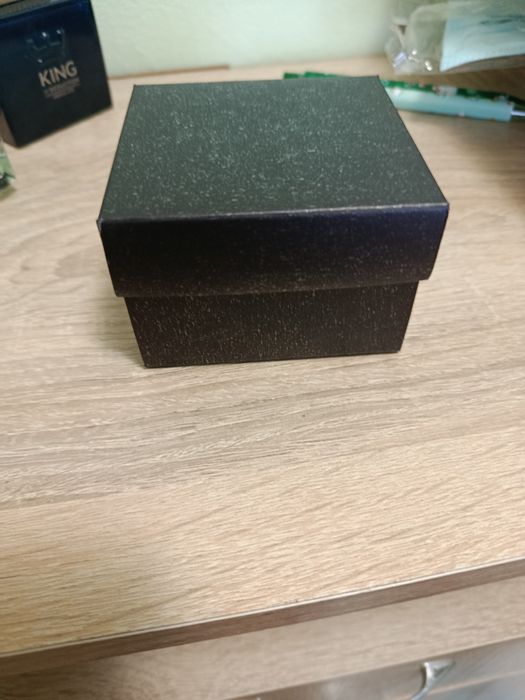 Подарункова коробка для годинника