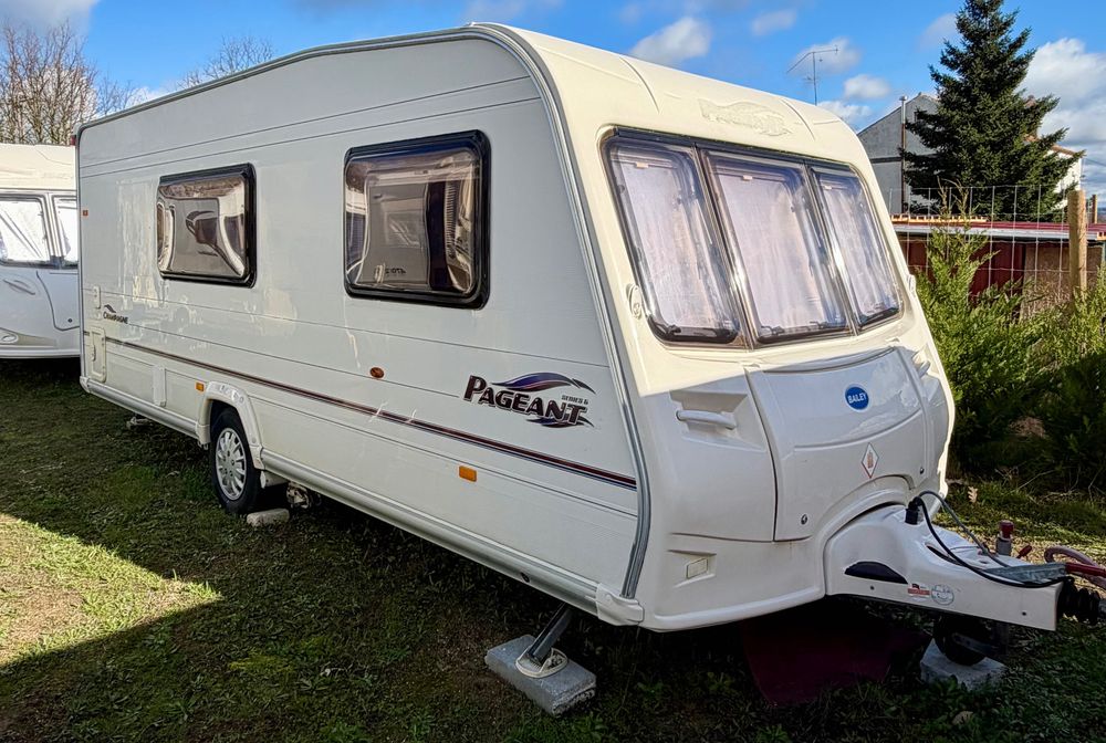 Caravana Bailey Pageant Champagne