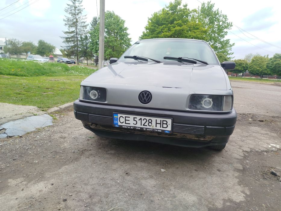 ПАСАТ Б3 1990 рік