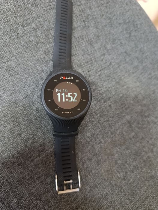 Продам спортивний годинник Polar