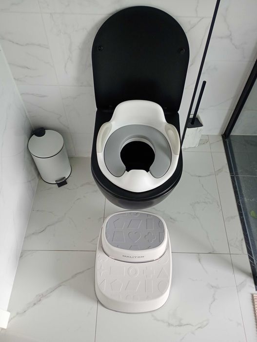 Nasadka na toaletę dla dzieci