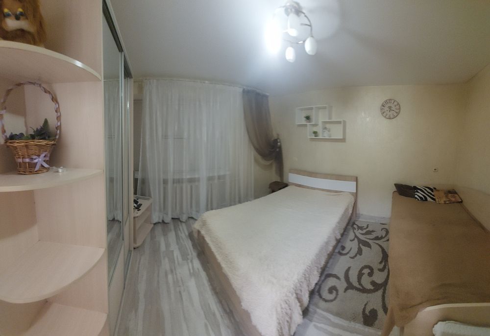 Посуточно свою 1кк  леваневців док-ты командировочным 3 гр)