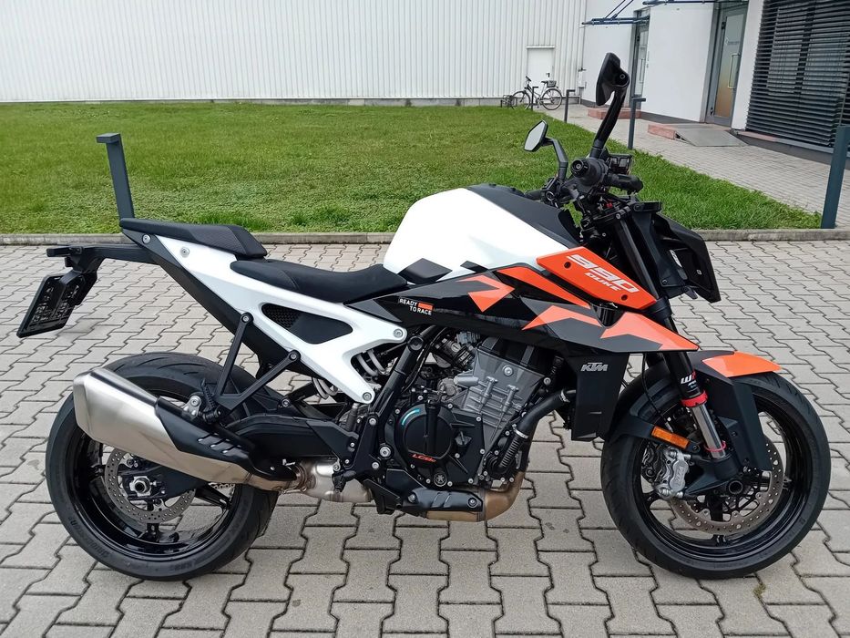 KTM