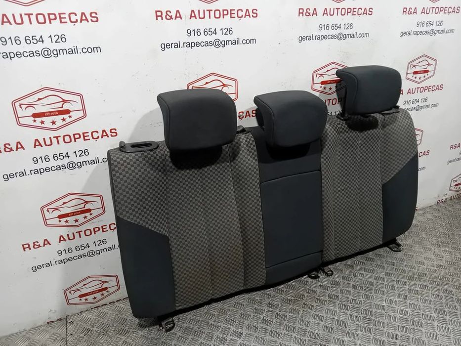 Conjunto de Bancos Renault Megane II em Tecido Original